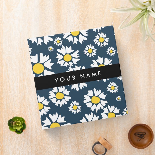 Daisy Pattern, White Daisies, Your Name Binder (In Situ)