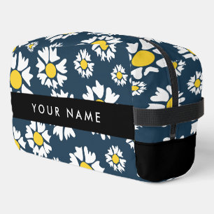 Daisy Pattern, White Daisies, Your Name Dopp Kit