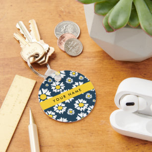Daisy Pattern, White Daisies, Your Name Keychain