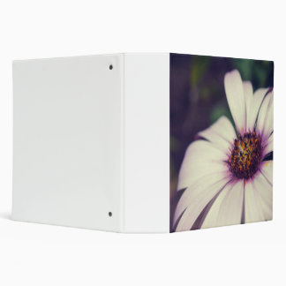 Daisy print. binder