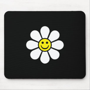 Daisy with Yellow Face Mouse Pad