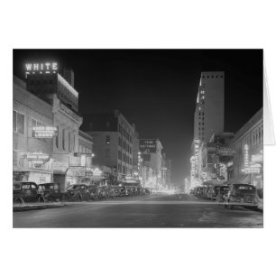 Dallas la nuit, 1942