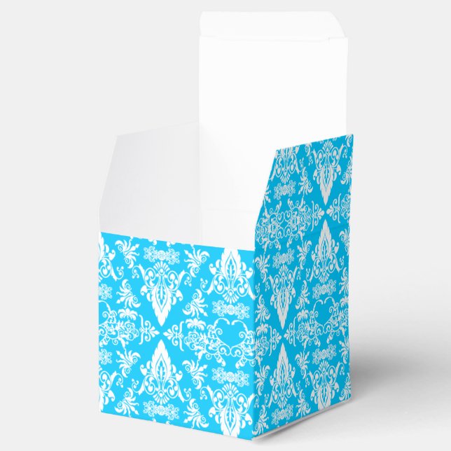 Damask 04 Lt Blue-White-Square Favour boxes (Opened)