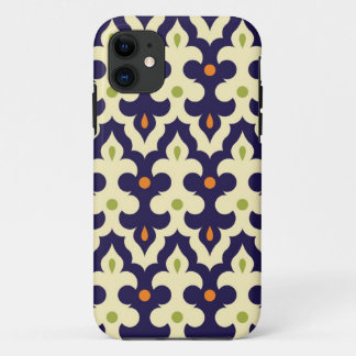 Damask paisley arabesque wallpaper pattern iPhone 11 case