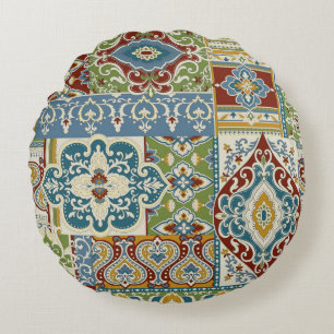 Damask Patchwork: Colourful Turkish Vintage. Round Pillow