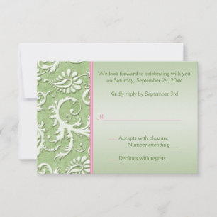 Damassé vert avec carte de réponse rose