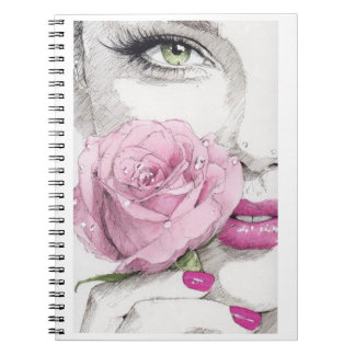 Dame rose avec cahier de rose rose