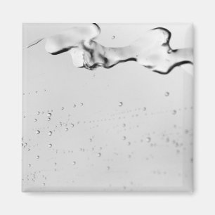 Dancing Water Magnet