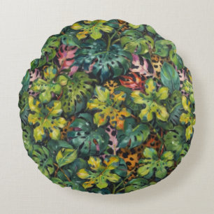 Dangerous Predator in the Tropics Round Pillow