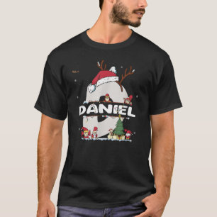 Daniel Christmasw Daniel Name for funny Xmas T-Shirt