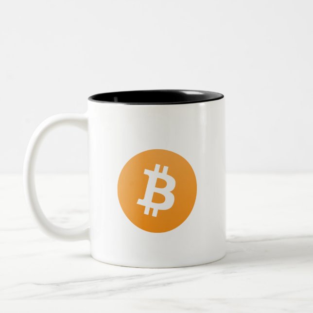 Dans crypto nous faisons confiance à la tasse de (Gauche)