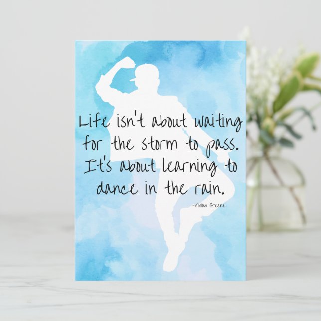Danse sur la carte de pluie Vivian Greene (Debout devant)