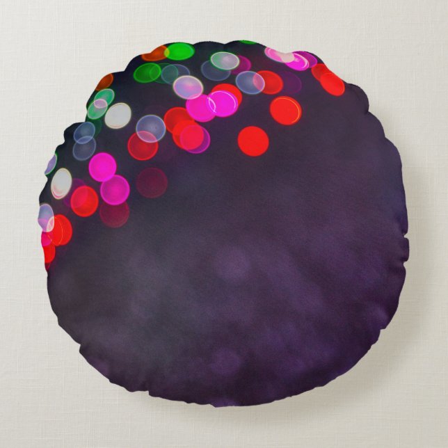 Dark and light round pillow (Front)