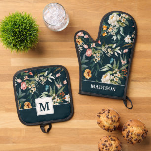 Dark Blue Vintage Style Garden Flower Pattern Oven Mitt & Pot Holder Set