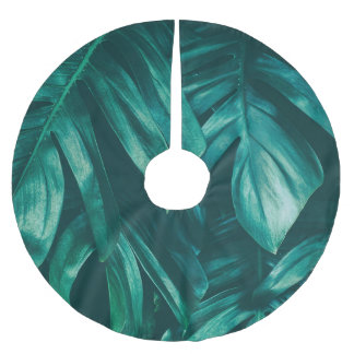 Dark green, tropical jungle foliage. brushed polyester tree skirt