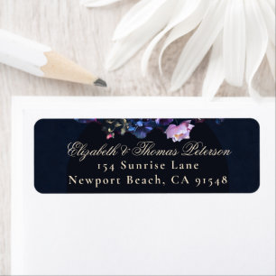 Dark Moody Floral Romantic Mauve Mariage noir