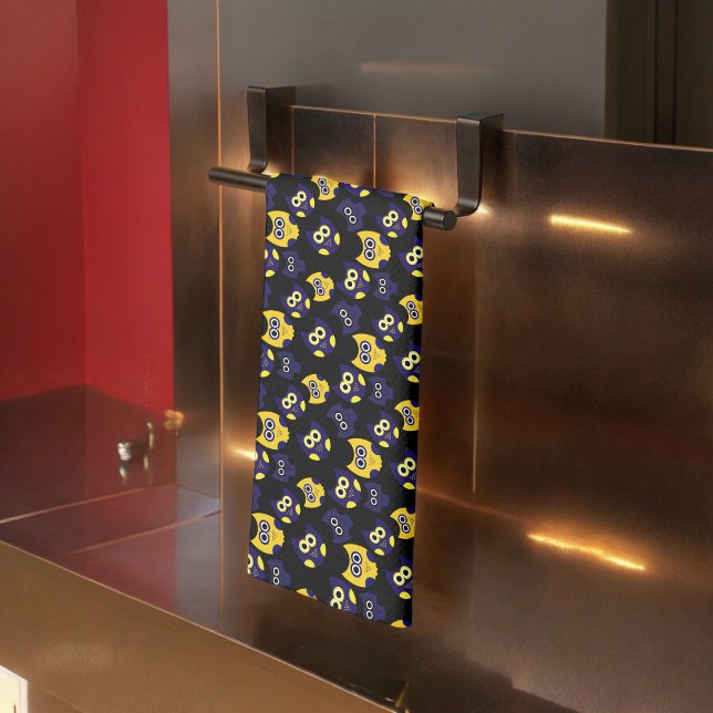 Dark Owl  Kitchen Towel (Kitchen Towel)