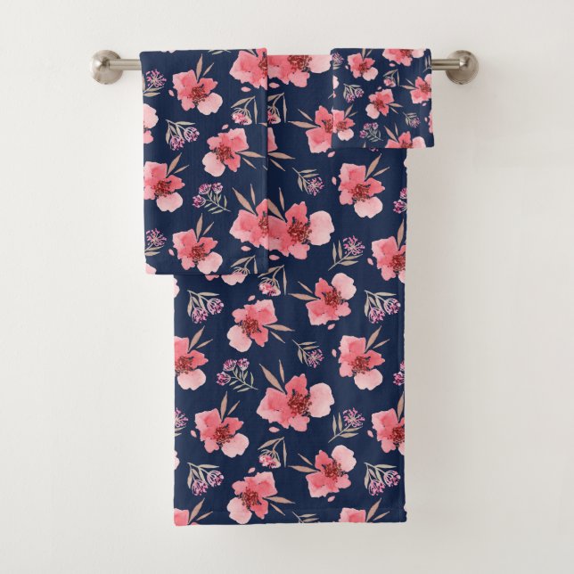 Dark Pink Watercolor Pattern Bath Towel Set (Insitu)