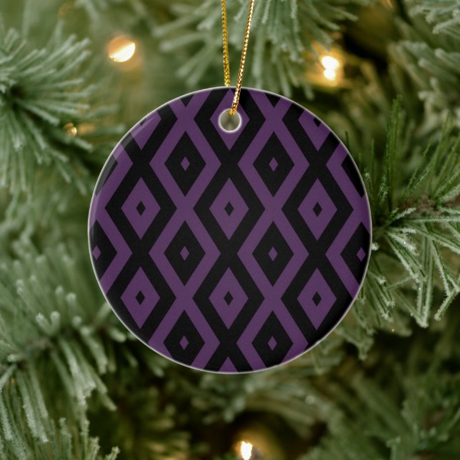 Dark purple and black diamond pattern ceramic ornament (Tree)