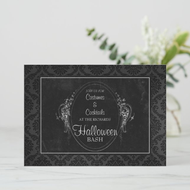 Dark Vintage Damask Gothique Halloween Invitation (Debout devant)