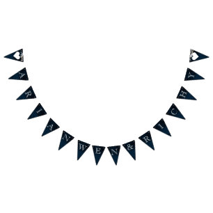 Dark Vintage Wreath Bunting Flags