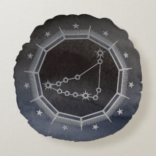 Dark Zodiac Astrology: Capricorn Black & Silver Round Pillow