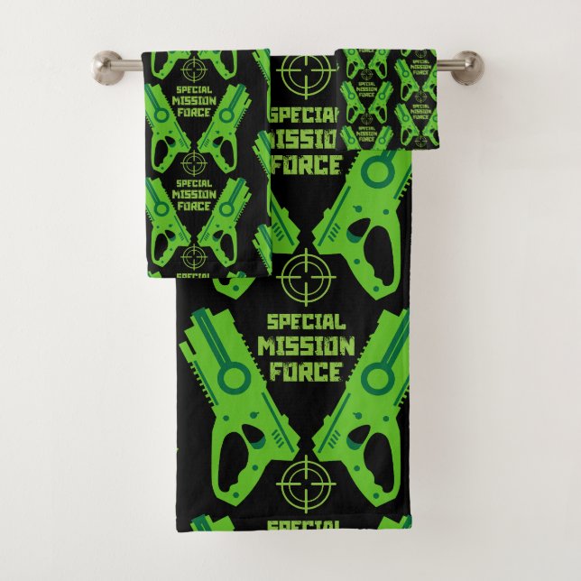 Dart Gun Battle Bath Towel Set (Insitu)