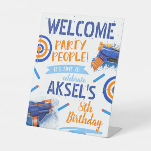 Dart Gun Welcome Poster   Dart Party Pedestal Sign