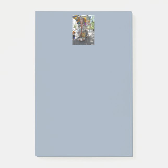 Date Worthy Attrations with Visiting Gold Sparkles Post-it Notes (Front)