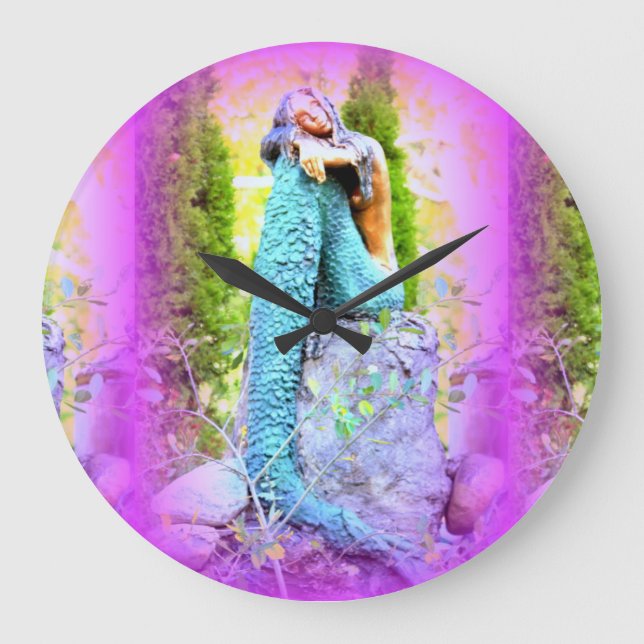 daydreaming mermaid clock (Front)