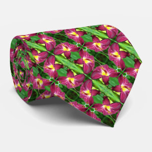 Daylily Flower Close Up Small Pattern      Tie