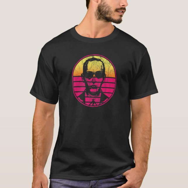Db Cooper Retro Sunset 1971 Flight 305 Skyjacking  T-Shirt (Front)