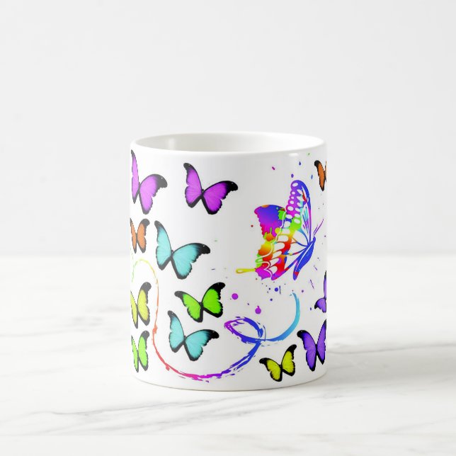 De buste tasse de café de papillon (Centre)