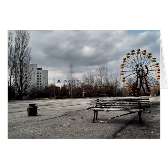 Dead Ferris Wheel (Front Horizontal)