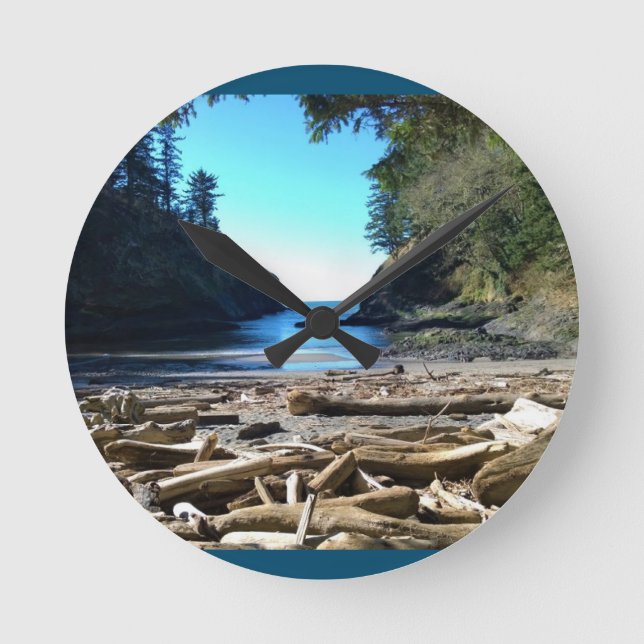 Dead Man's Cove, Cape Disappointment, Washington Round Clock (Front)