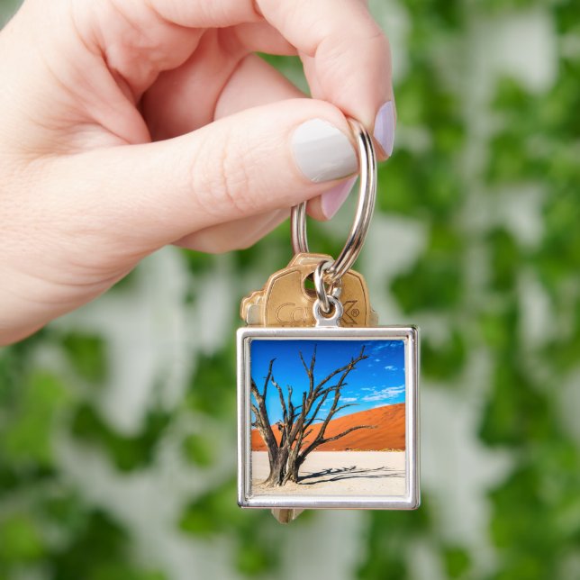 Dead tree in Deadvlei, Namibia Keychain (Hand)