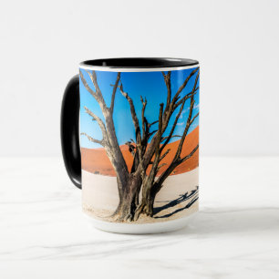 Dead tree in Deadvlei, Namibia Mug