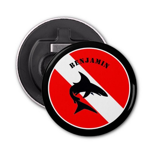 Décapsuleur Drapeau de plongée et requin personnalisés (Devant)