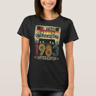 December 1983 39th Birthday Vintage Retro 39 Years T-Shirt