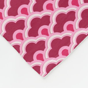 Deco Chinese Scallops, Burgundy Wine and Pink Fleece Blanket