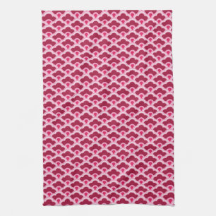 Deco Chinese Scallops, Burgundy Wine and Pink Kitchen Towel