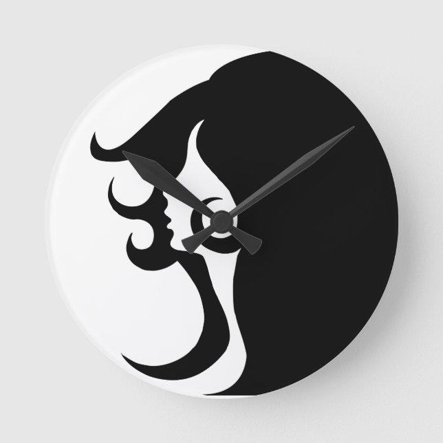 Deco Mod Woman Round Clock (Front)