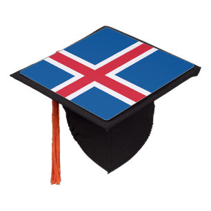 Décoration de chapeau de fin d'études avec drapeau