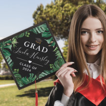 Décoration de chapeau de fin d'études avec feuille