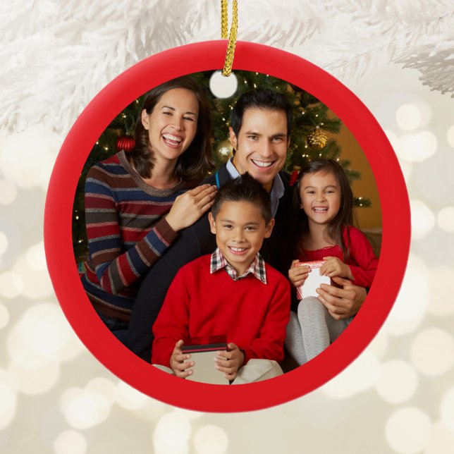 Décoration En Céramique Famille Noël Photo Bright Red Frontière (Family Christmas Photo Bright Red Border Ceramic Ornament)