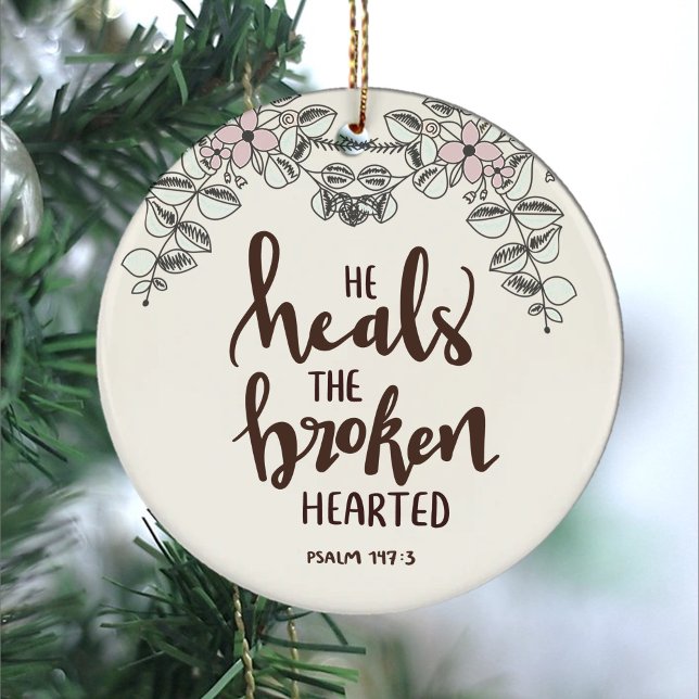 Décoration En Céramique Fleurs et Feuilles Roses Il Guérit Le Brouillard (pink gray blue handdrawn flowers and leaves he heals the broken hearted bible verse psalm 197:3
)