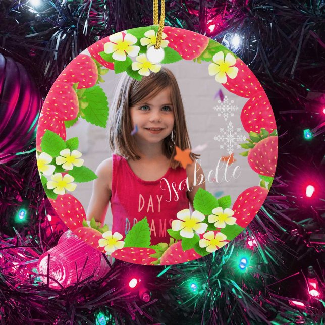 Décoration En Céramique Fraise (Strawberry Christmas Ornament Design. Suitable for Girl Who loves Strawberry.)