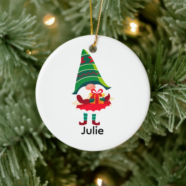 Décoration En Céramique Gnome de Noël personnalisée tenant une boîte cadea (Arbre)