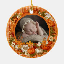 La première photo florale d'automne de bébé pour T