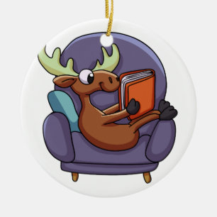 Décoration En Céramique Moose reading a book on a sofa   choose back color